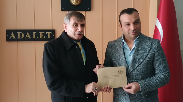 İsmet Çıtak Mazbatasını Aldı