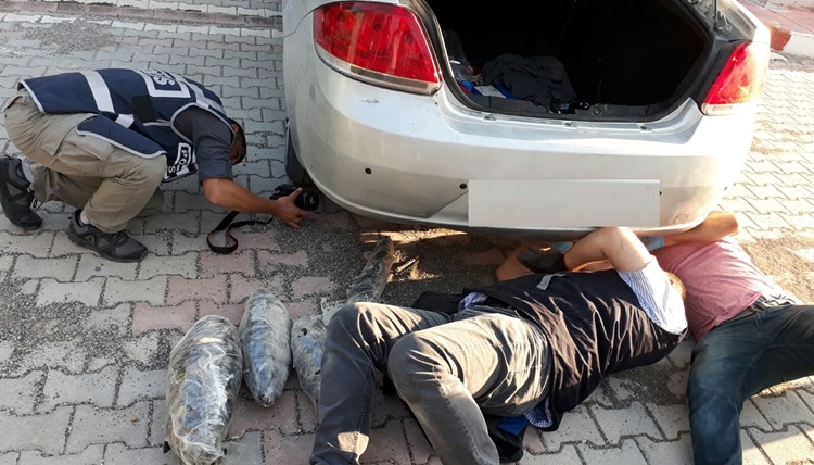 Çorum Polisi Uyuşturucu Tacirlerine Operasyon