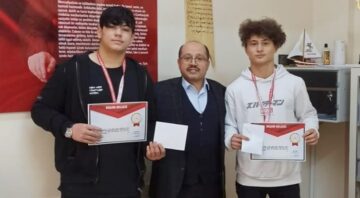 Başarılı Güreşciler Ödüllendirildi