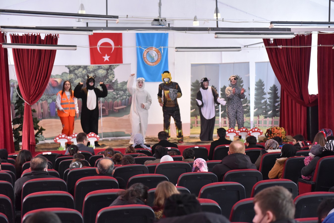 Oğuzlar’da Çocuklara Tatil Hediyesi 