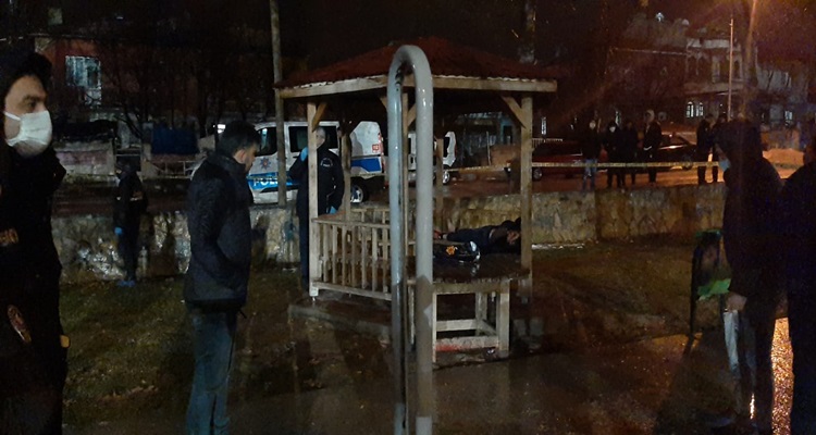 17 Yaşındaki Genç İntihar Etti