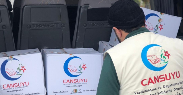Muhtaçlara Can Suyu Oluyorlar