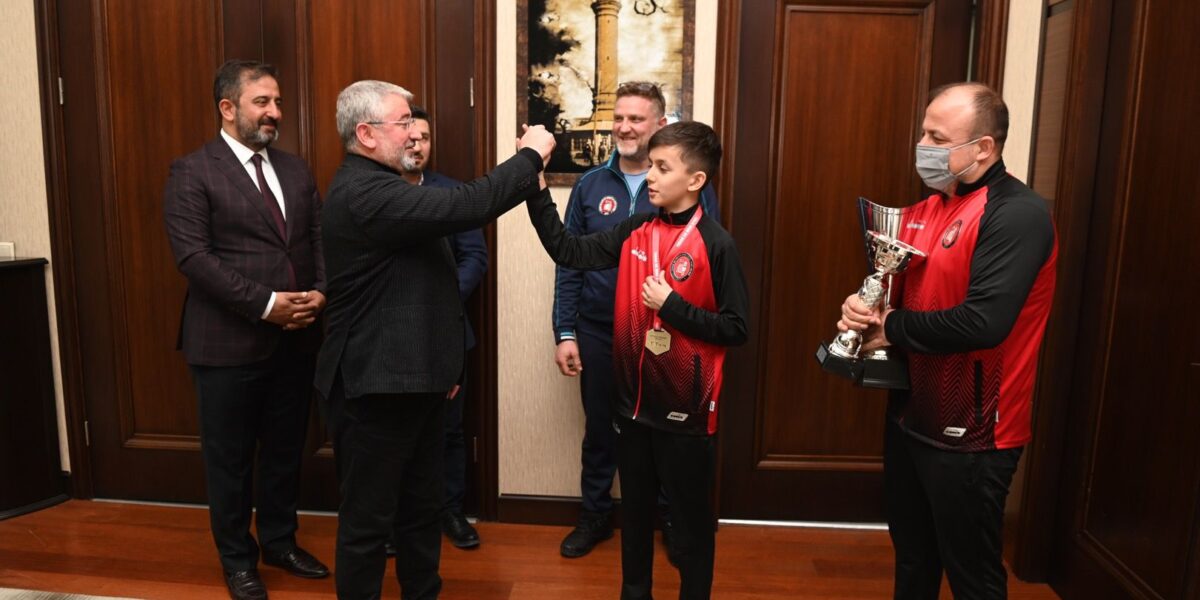 Görkem, Türkiye ve Çorum’un Gururu Oldu