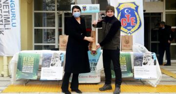 Sungurlu’da 300 Fidan Dağıtıldı