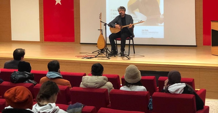 Anadolu Müziği Dönüşüm Süreçleri Anlatıldı