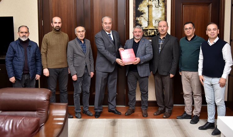 Başkan Aşgın, Gazeteciler Cemiyeti Yönetimini Kutladı