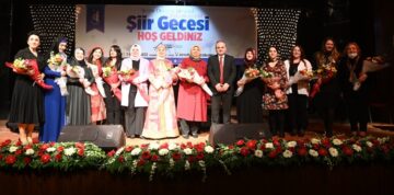 Belediyeden Şiir Tadında Bir Gece