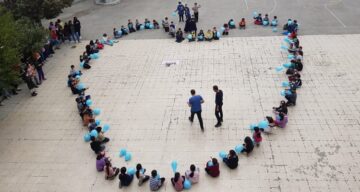 Otizme Dikkat Çektiler