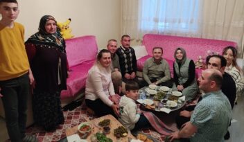 Kaymakam Mutlu Vatandaşın İftar Sofrasında