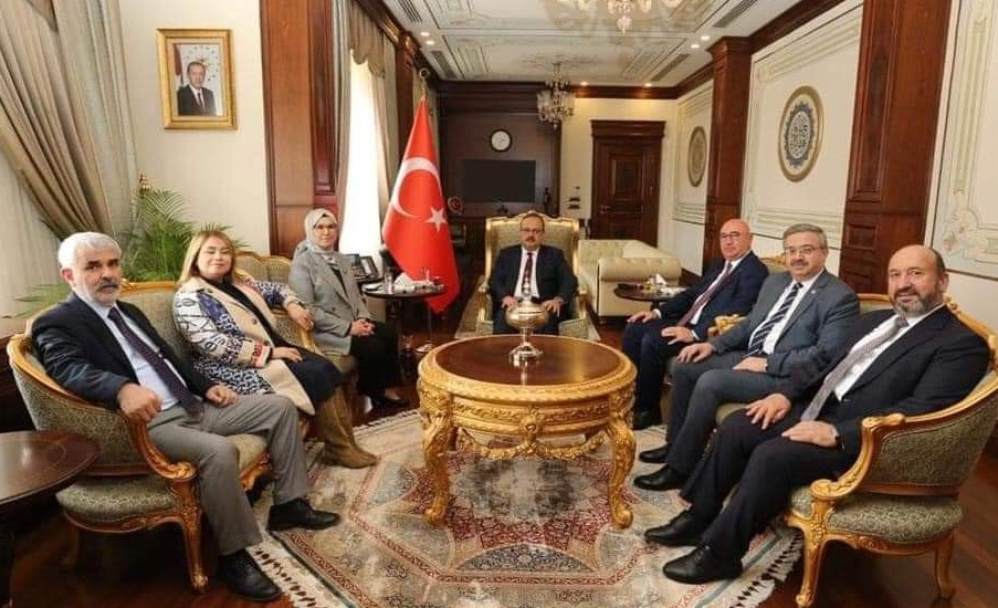 Kavuncu, Bursa’da Ziyaretlerde Bulundu