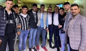 ‘Gençlerin Abisi Her Zaman Gençlerin Yanında’