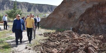 Sanayi Dükkanları İçin İlk Kazma Vuruldu