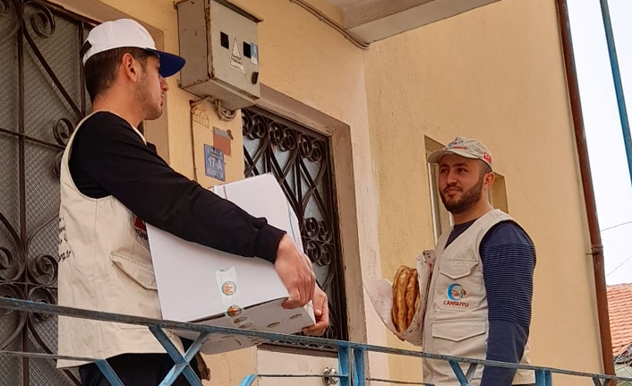 Cansuyu Köprü Olmaya Devam Ediyor