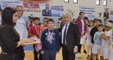 Çocuk Oyunları Şenliği Düzenlendi