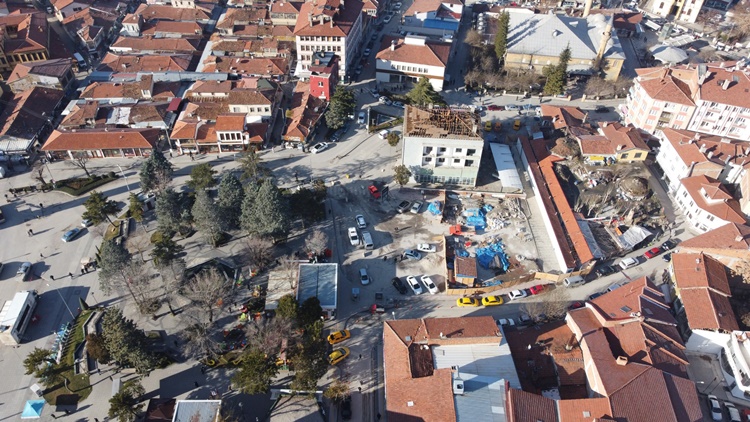 Eski Halkbank Binası Yıkılıyor