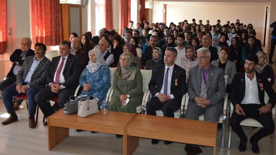 Öğrenciler Şehit Emanetleri İle Buluştu