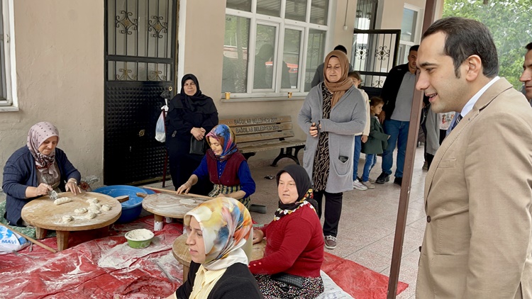 Resim Sergisi ve Kermes Açılışına İlgi Büyük Oldu