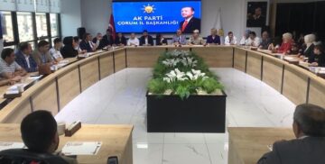 AK Parti İl Başkanlığında Bir İlk Daha Yaşandı