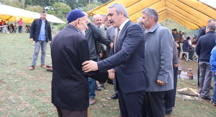 Karapıçak, Yağmur Duasına Katıldı