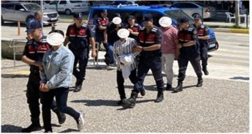 Baz İstasyonu Hırsızları Yakalandı