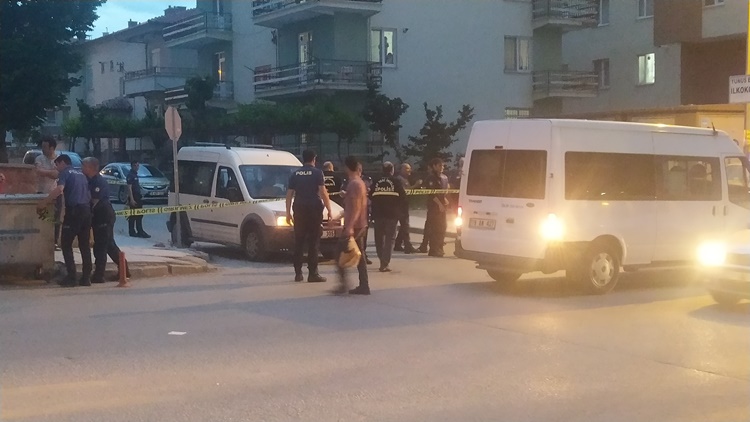 Baldızını Tabancayla Öldürdü