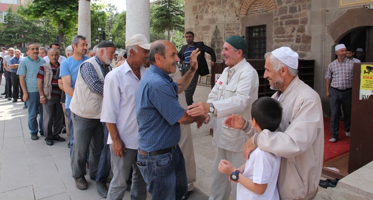 Sungurlu’da İlk Hac Kafilesi Uğurlandı