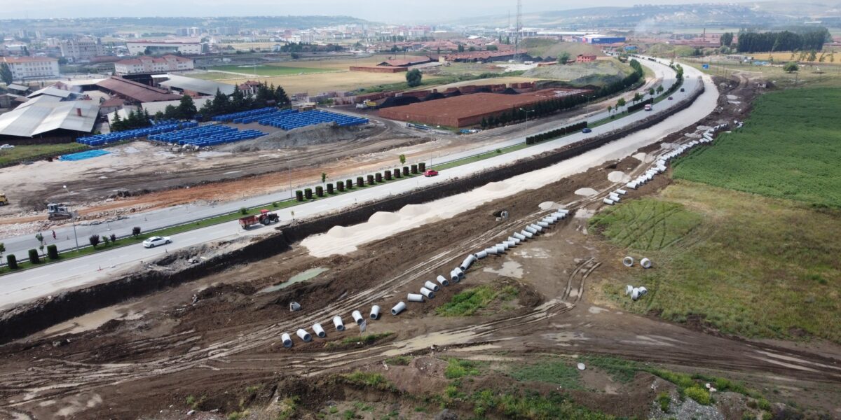 Çiftlik Çayırı’nın Atık Su Hattı Yenileniyor