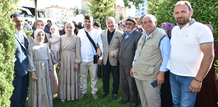 Başkan Aşgın Hacı Adaylarını Uğurladı