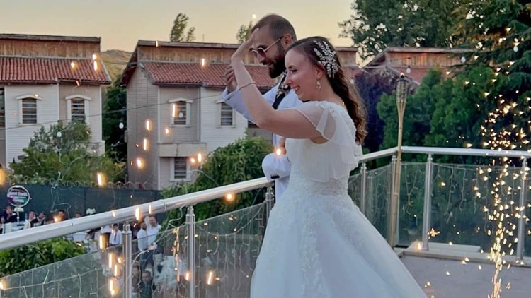Norveç’li Genç Kız Sungurlu’ya Gelin Geldi