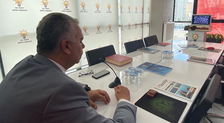 Ahlatcı, “Yaptıklarımızı Halka Anlatmaya Devam Edeceğiz”