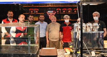 Hayvan Pazarındaki Lokantaya Besicilerden 5 Yıldız