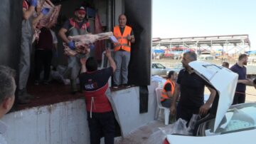 Vatandaşın Tercihi Halk Et Kombinası Oldu