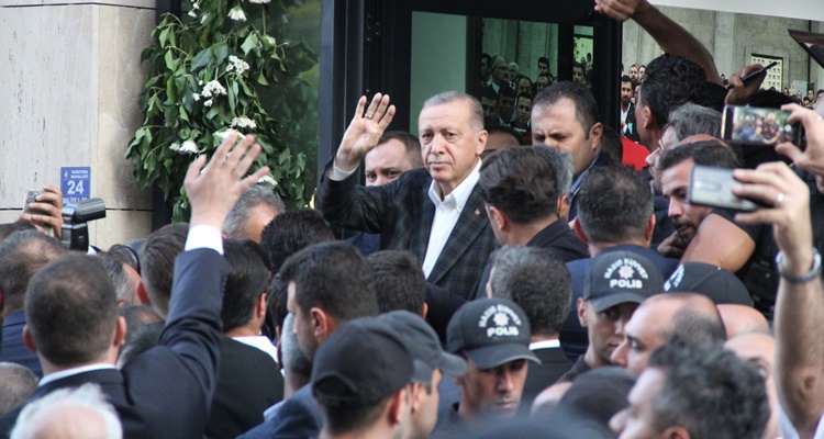 Cumhurbaşkanı Erdoğan’a Çorumlu Vatandaşlardan Sevgi Seli
