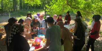 Gençlik Merkezi Öğrencileri Doğa Yürüyüşü Yaptı