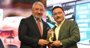Başkan Aşgın, “Yılın Belediye Başkanı”