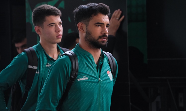Bursaspor Kafilesi Çorum’a Hareket Etti