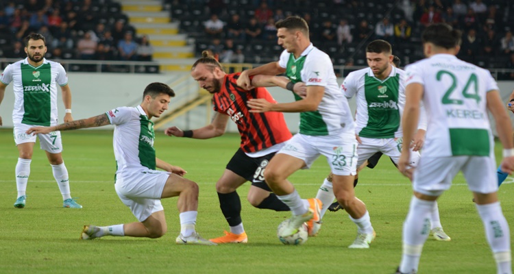 TFF 2. Lig: Çorum FK: 2 – Bursaspor: 1