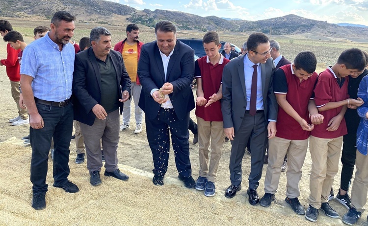 “Bilinçli Çiftçilik Modelini Kazandırmayı Hedefliyoruz”