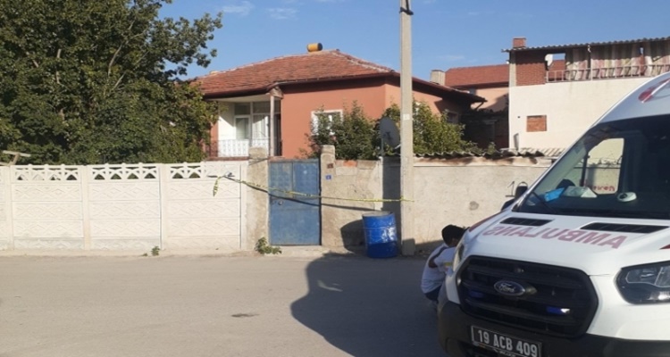 Alaca’da Yalnız Yaşayan Adam Canına Kıydı!