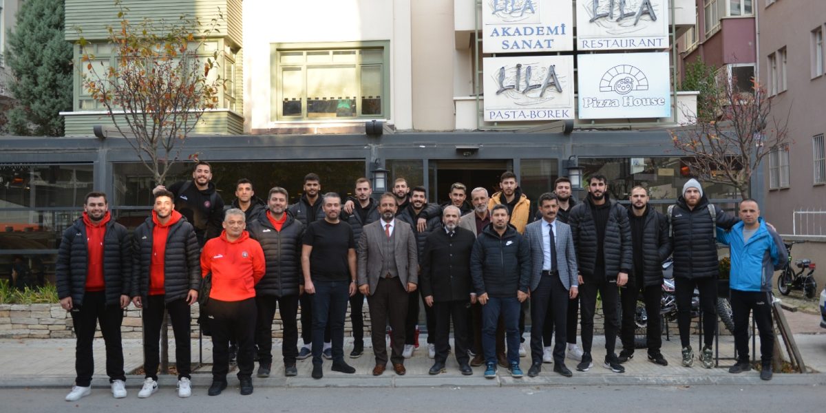 Namağlup Efelere Baklava İkramı