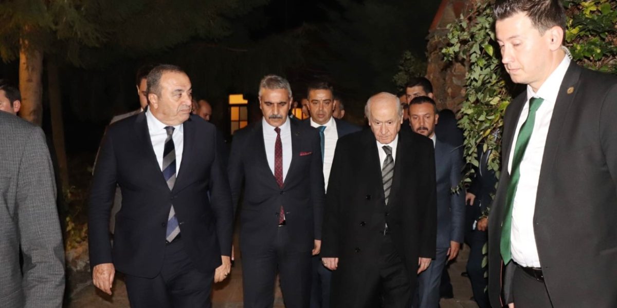 Devlet Bahçeli Çorum’da Mola Verdi