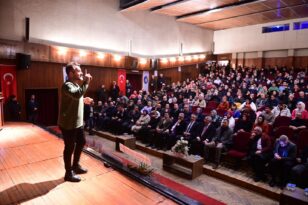 Abdurrahman Uzun Çorumlularla Buluştu