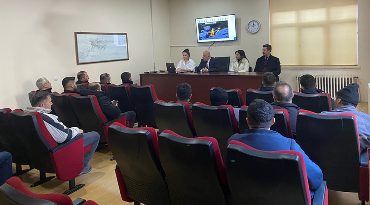 Bayat Belediye Personeline Doğalgaz Semineri Verildi