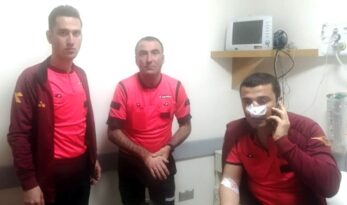 Oynanan Maçta Hakemin Burnunu Kırdılar