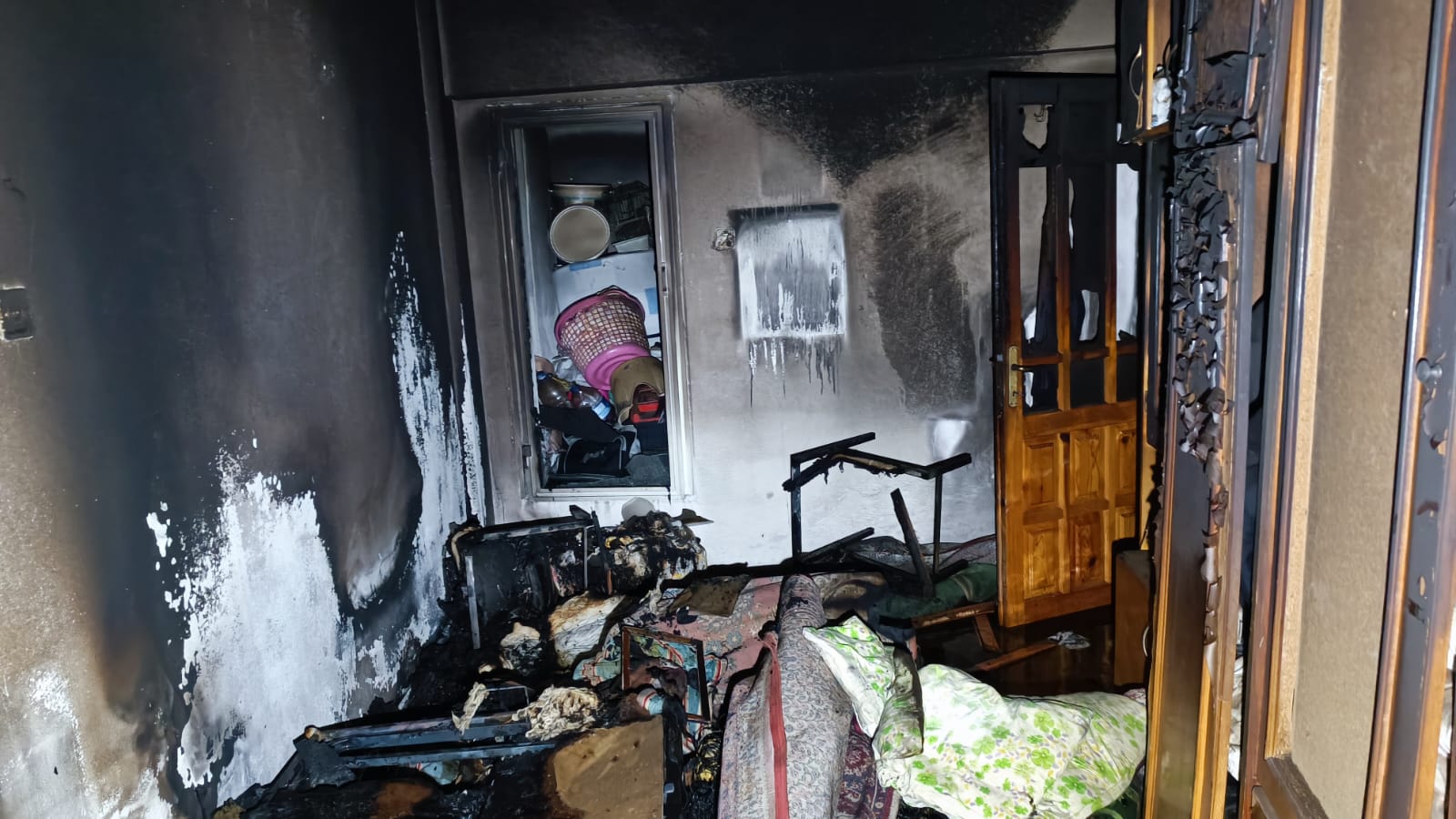 Çıkan Yangında 3 Kişi Hastanelik Oldu