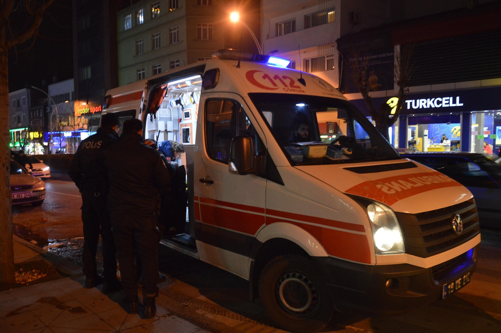 Çorum’da Güvenlik Görevlisi Bıçaklandı