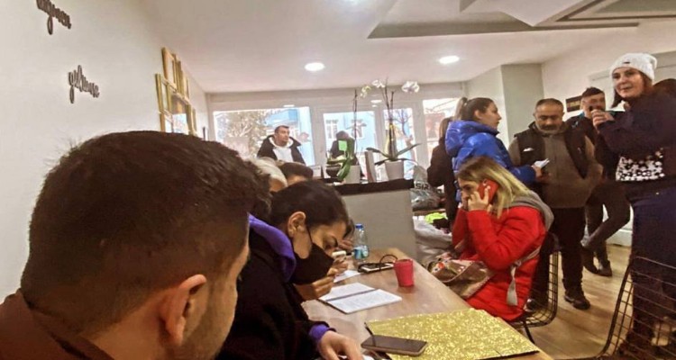 Depremzedelere 73 Ev Tahsis Ettiler