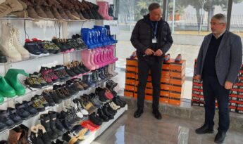 Depremzedeler İçin Hayır Çarşısı Kuruldu