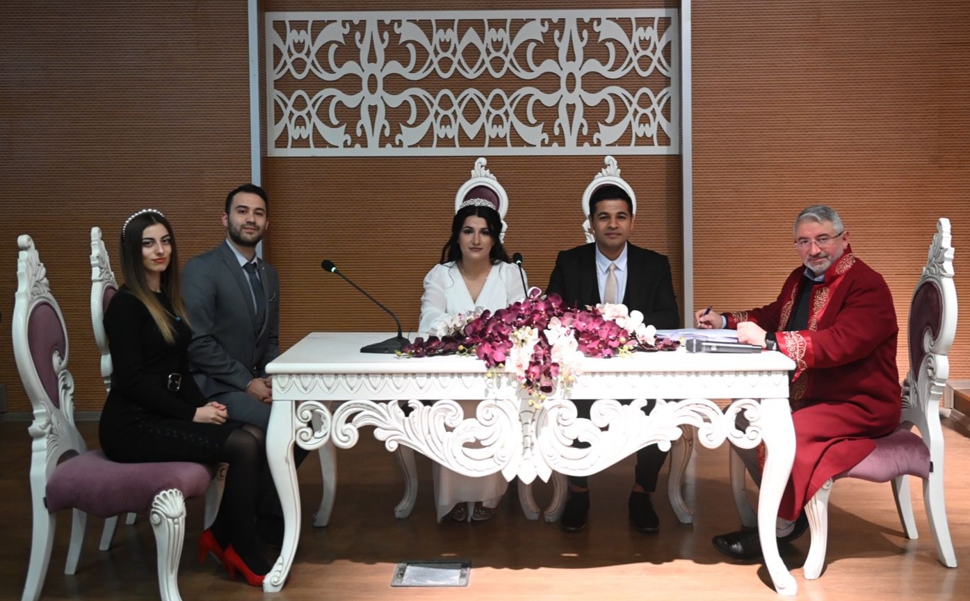 Depremzede Çift Çorum’da Evlendi