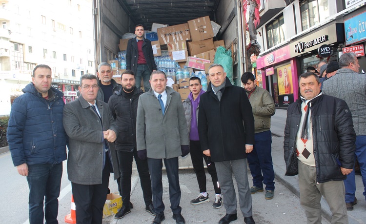 CHP’nin Yardım Tırı Bölgeye Gönderildi
